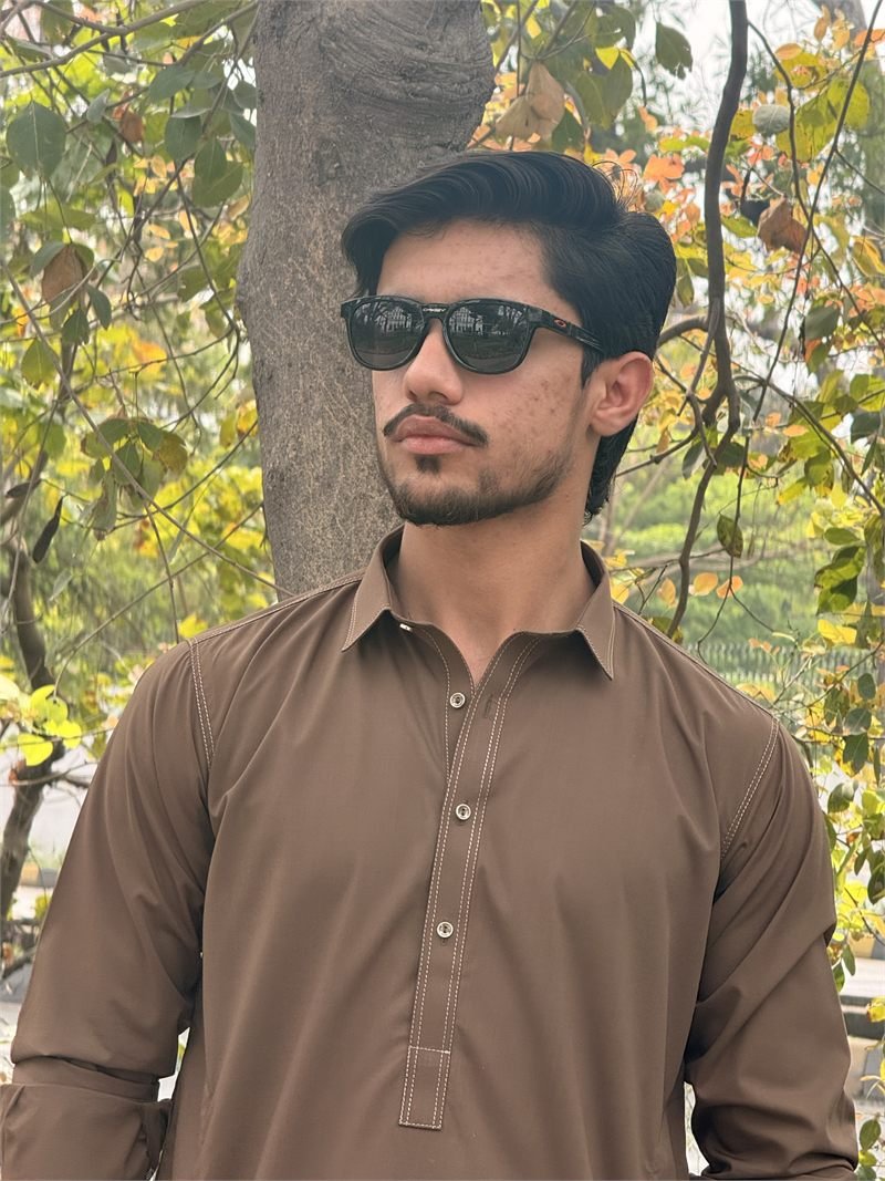 Siraj Sadiq — Web Developer Vebloom